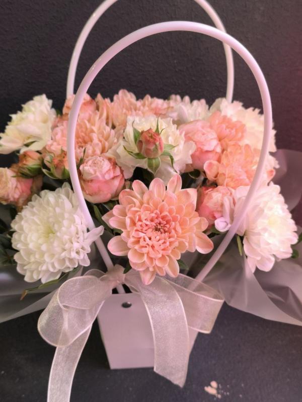 Композиция в сумочке Нежная